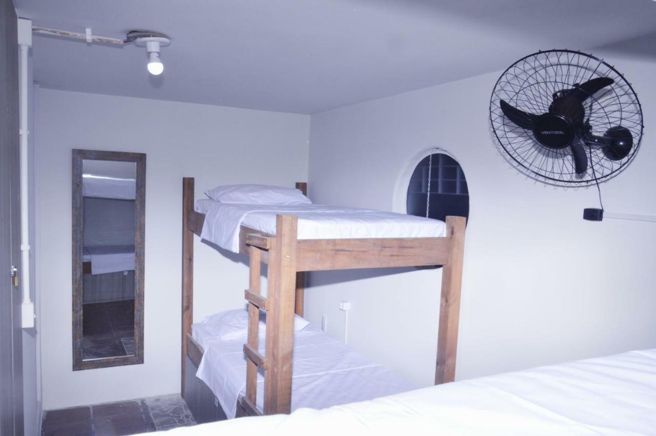 Хостел Floripa Backpackers Флорианополис Экстерьер фото