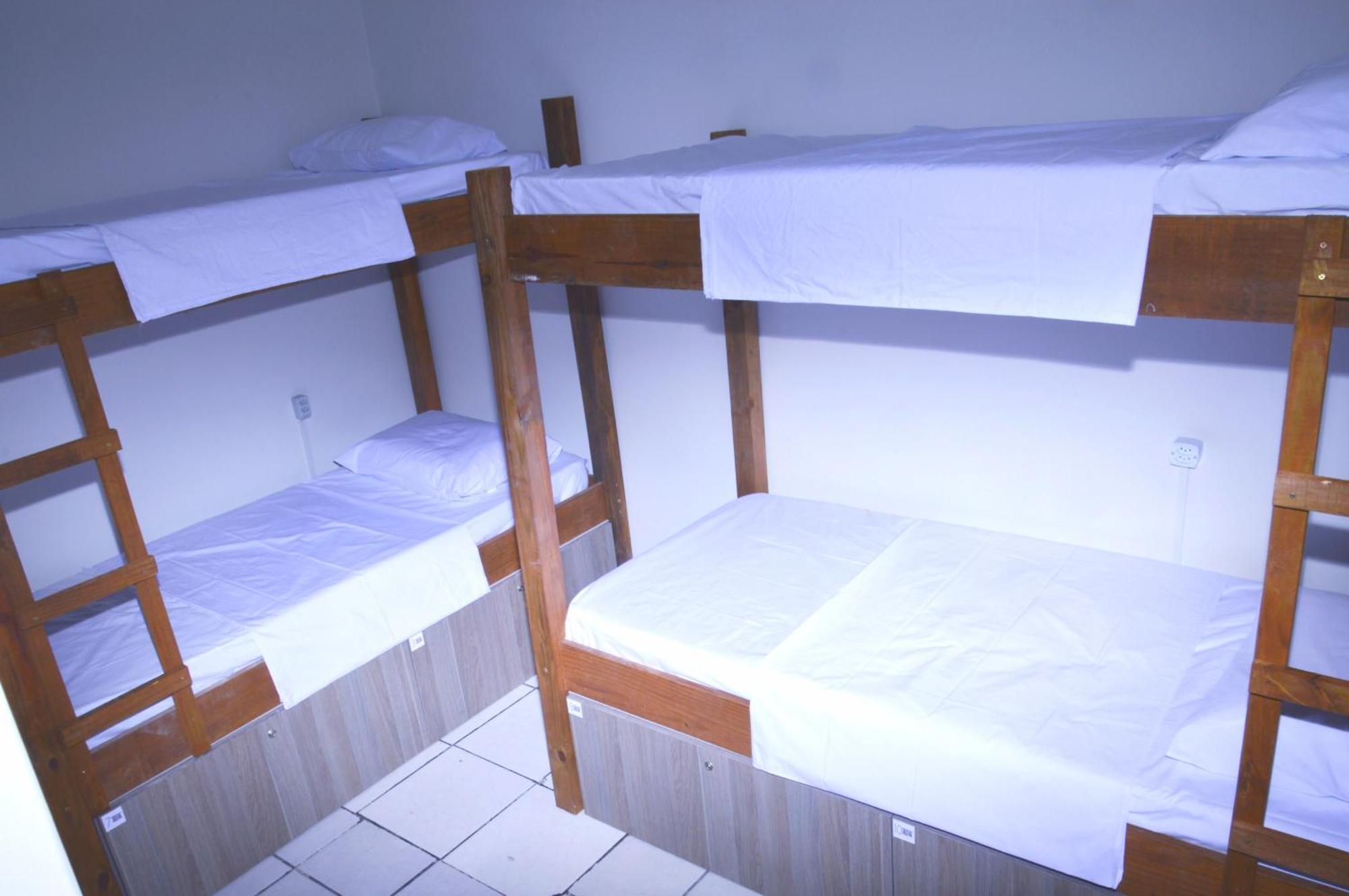Хостел Floripa Backpackers Флорианополис Экстерьер фото