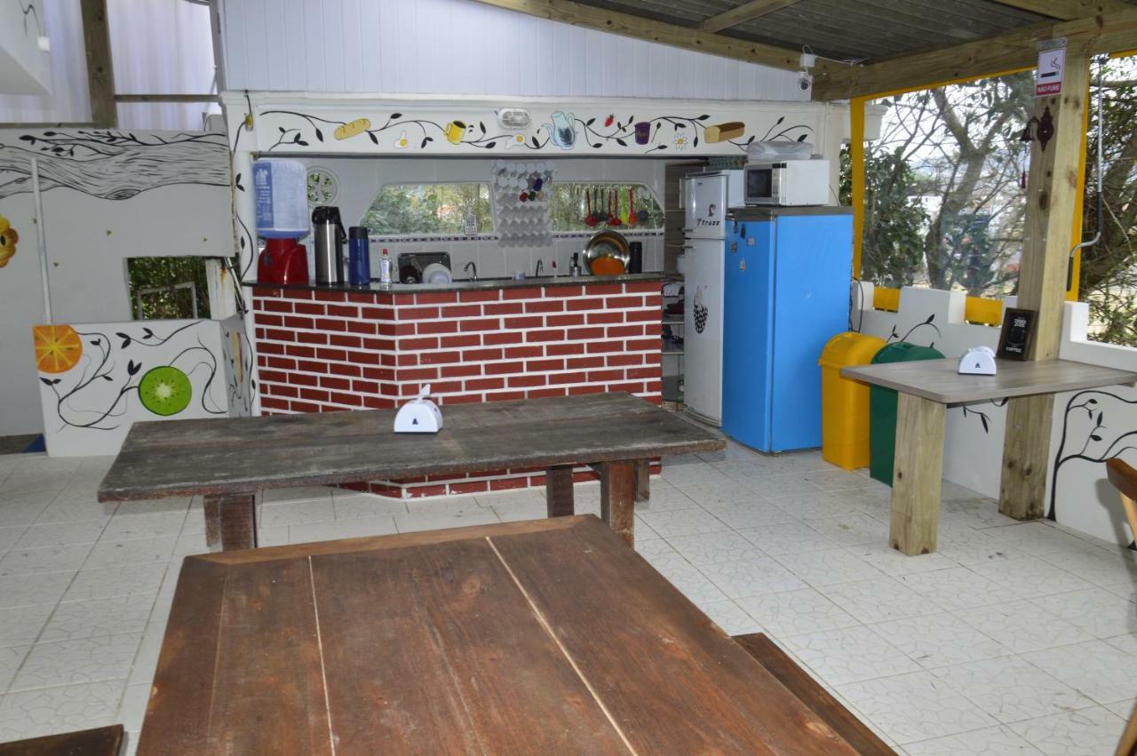 Хостел Floripa Backpackers Флорианополис Экстерьер фото